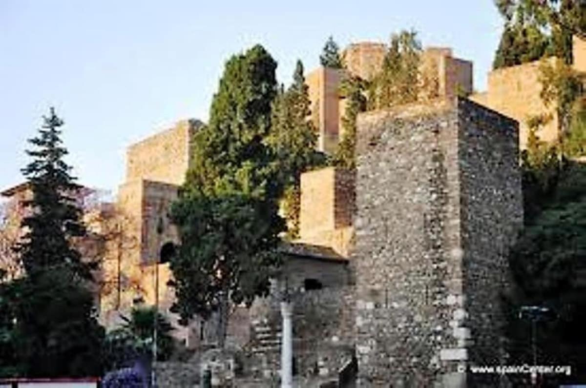 Small In Next To The Málaga